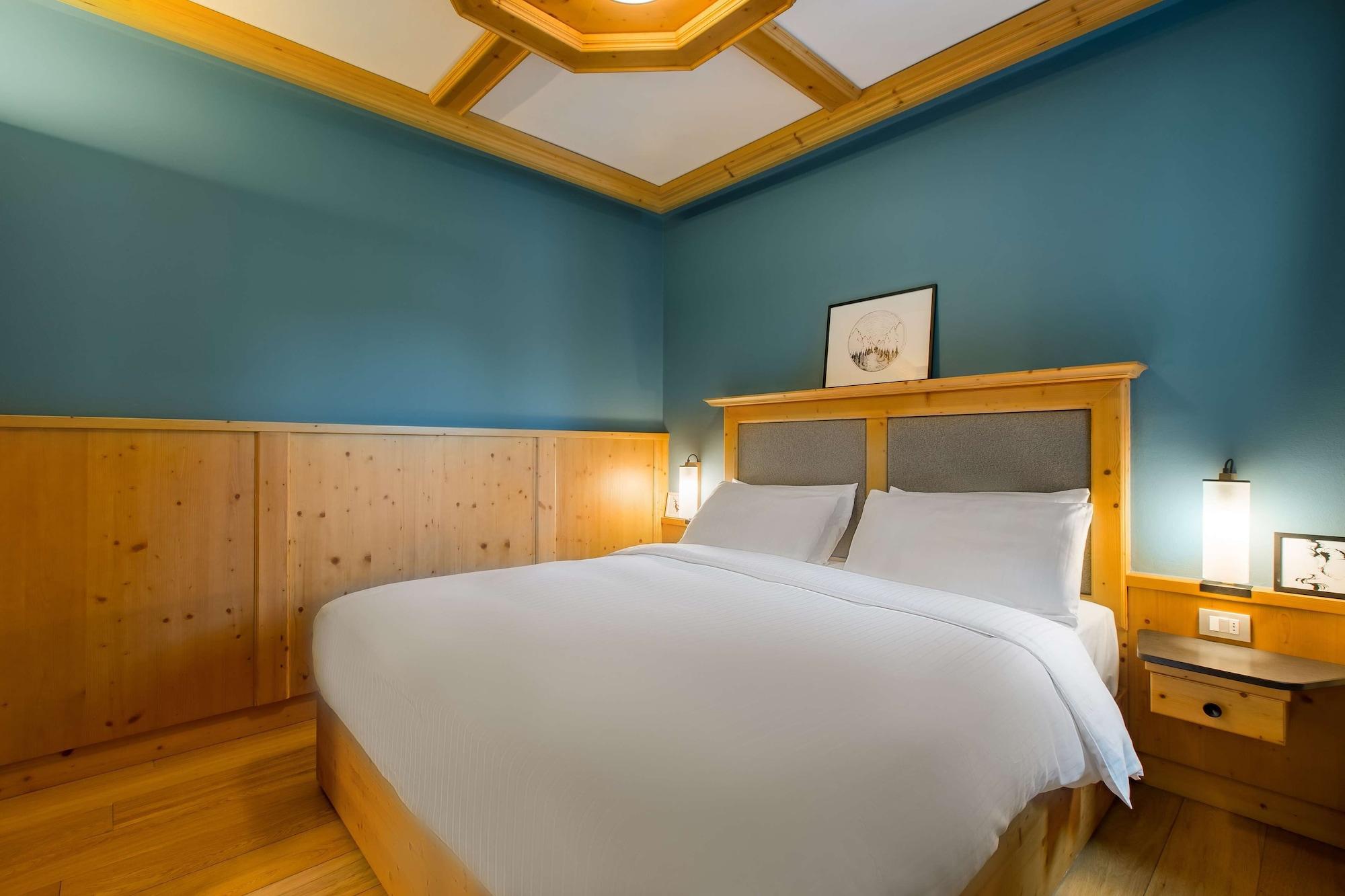 Radisson Residences Savoia Palace Aparthotel 4*