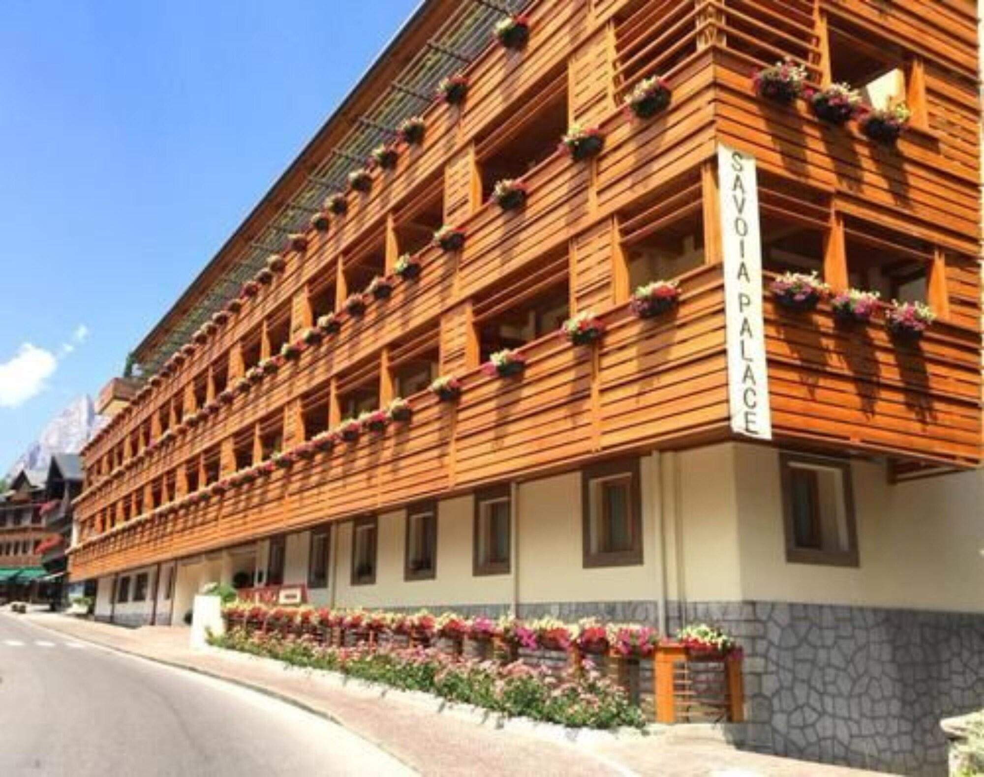 Aparthotel Radisson Residences Savoia Palace